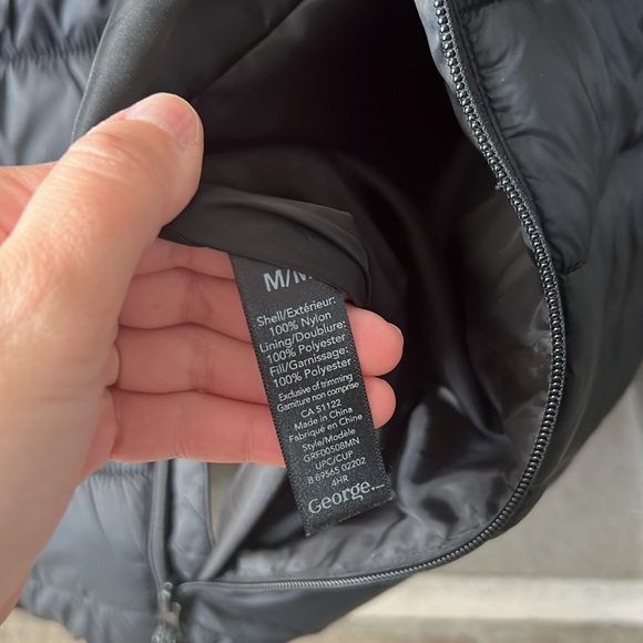 Black Lightweight Puffer Coat - Picture 4 of 5